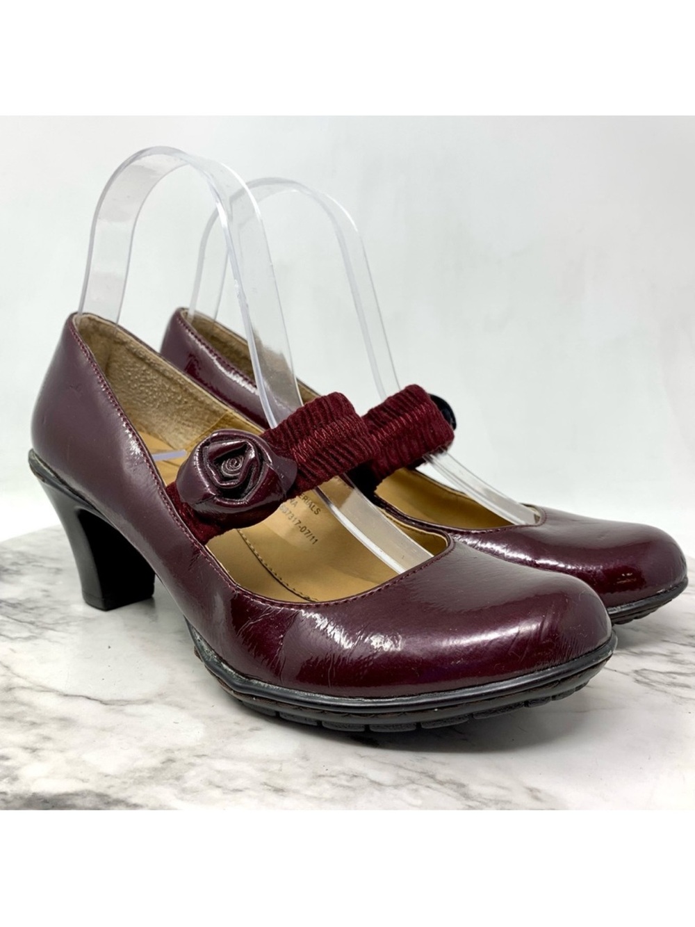 VTG Merona Burgundy Patent Rosette Detail Mary Jane Heels 7.5 Retro Academia Alt